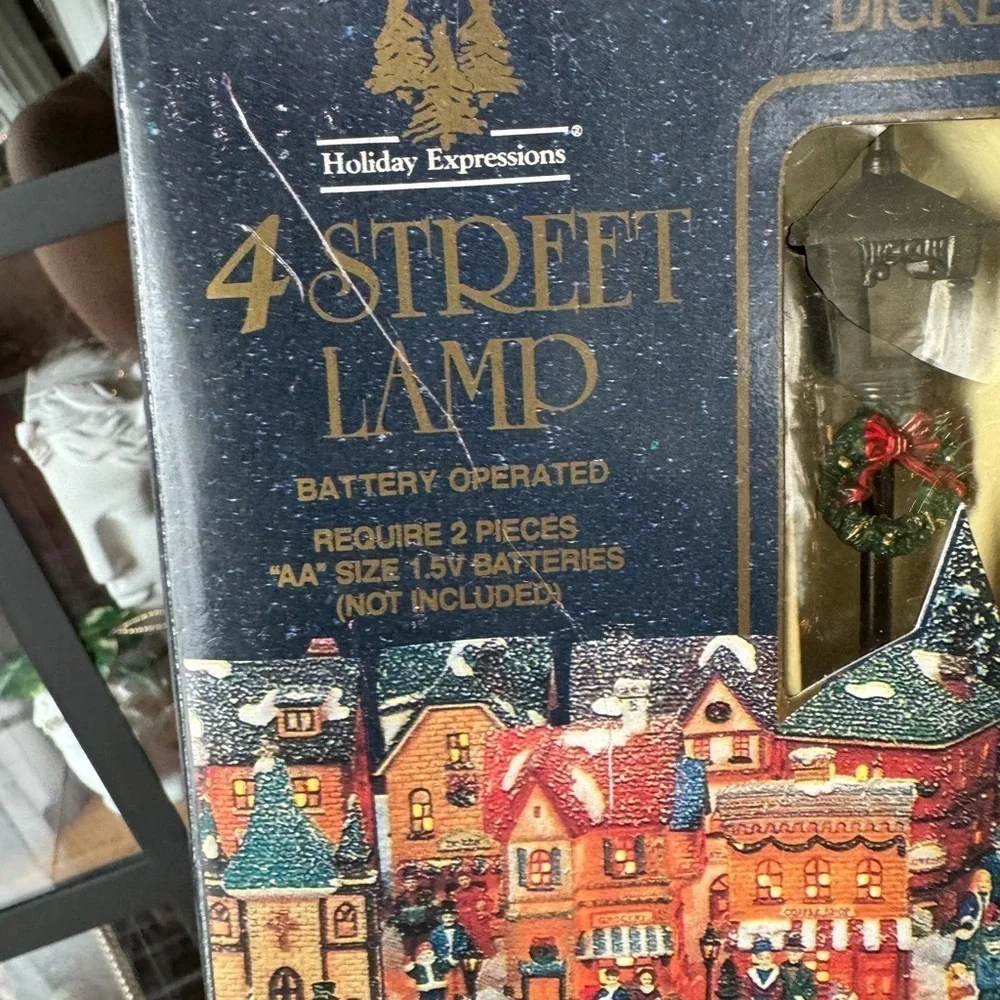 Vintage holiday Christmas Village miniature street lamps NEW battery operated